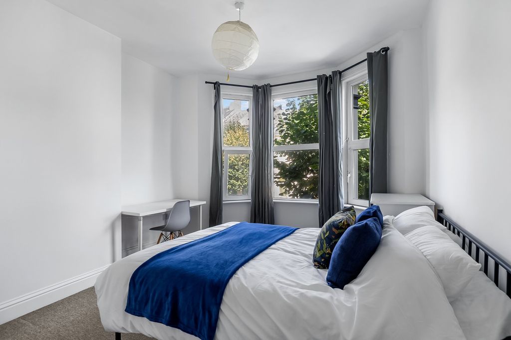 Property photo 1 of 5 0024
