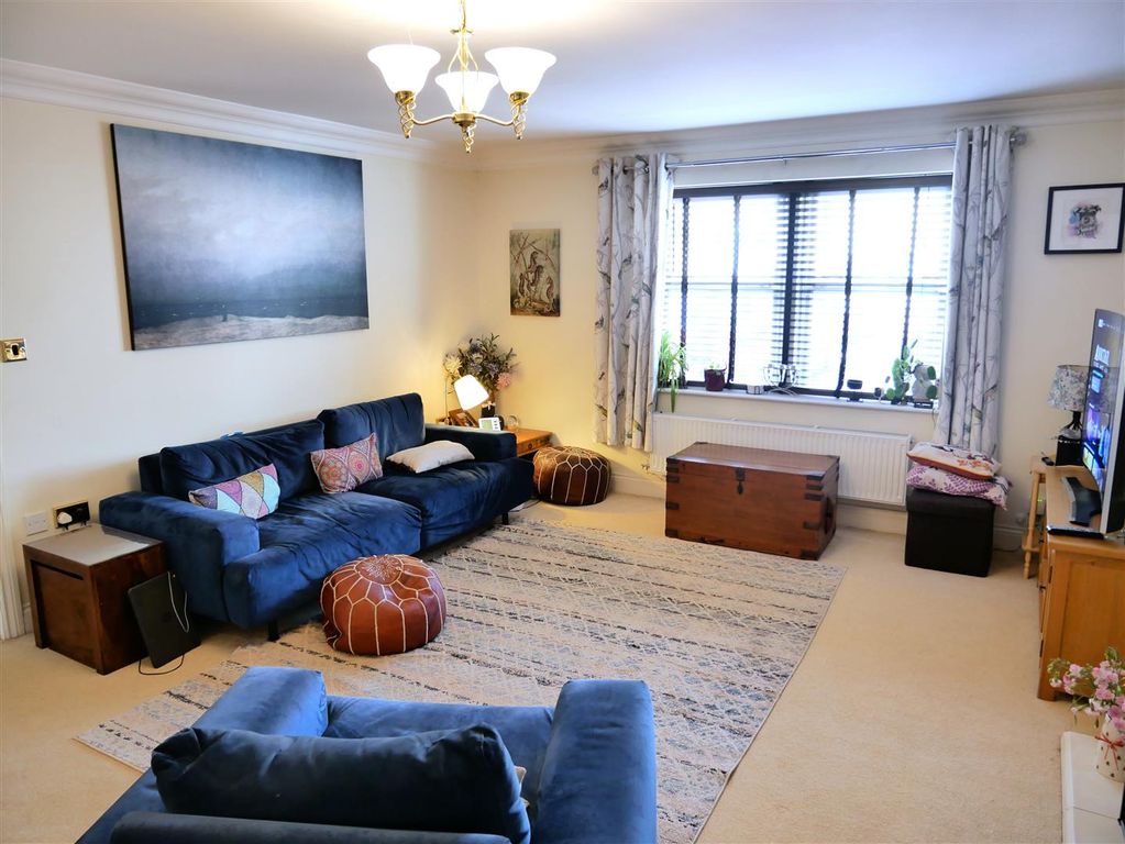 Property photo 1 of 18 P1350210.Jpg