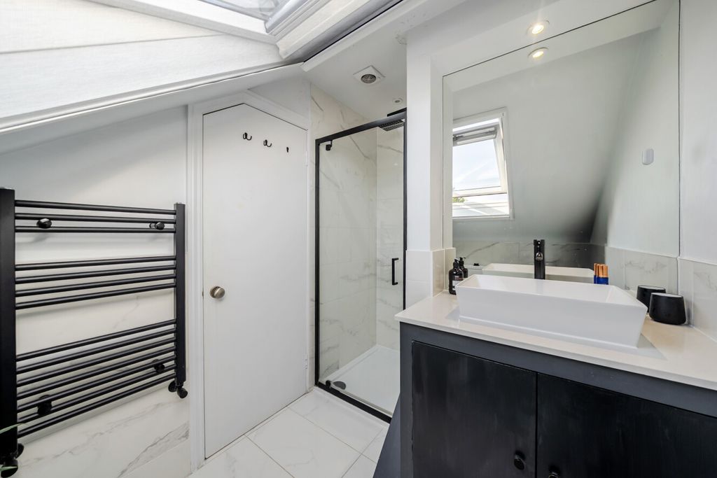 Property photo 3 of 15 1449326-7-69E8A2E...