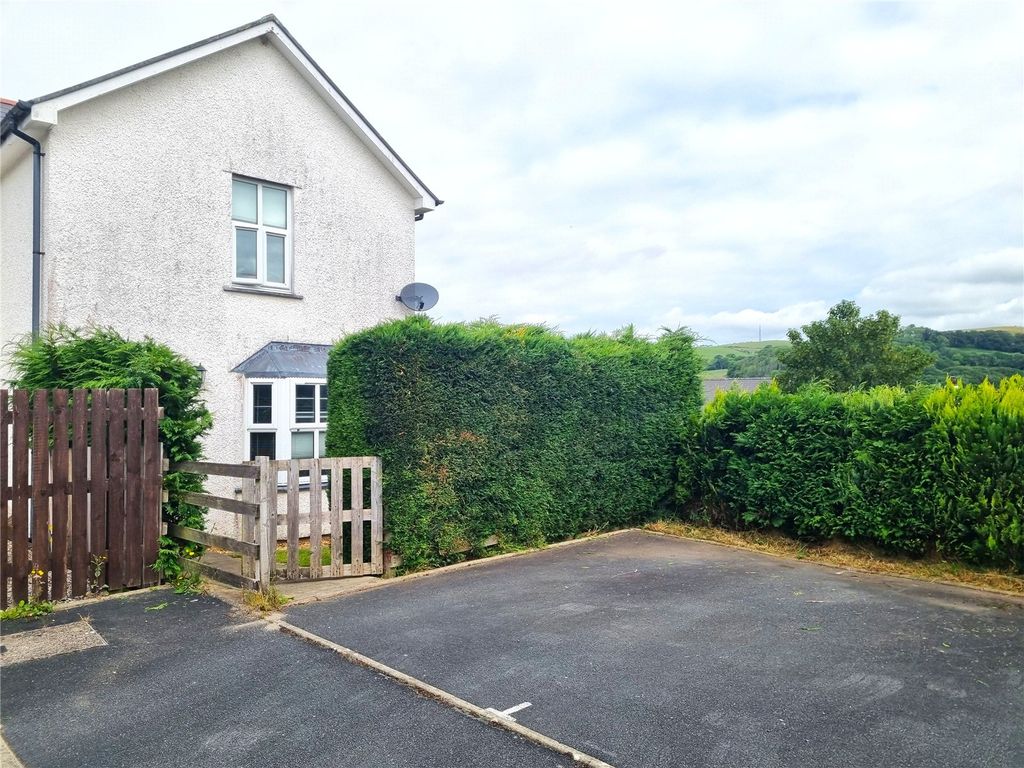 Property photo 1 of 21 Picture No. 15