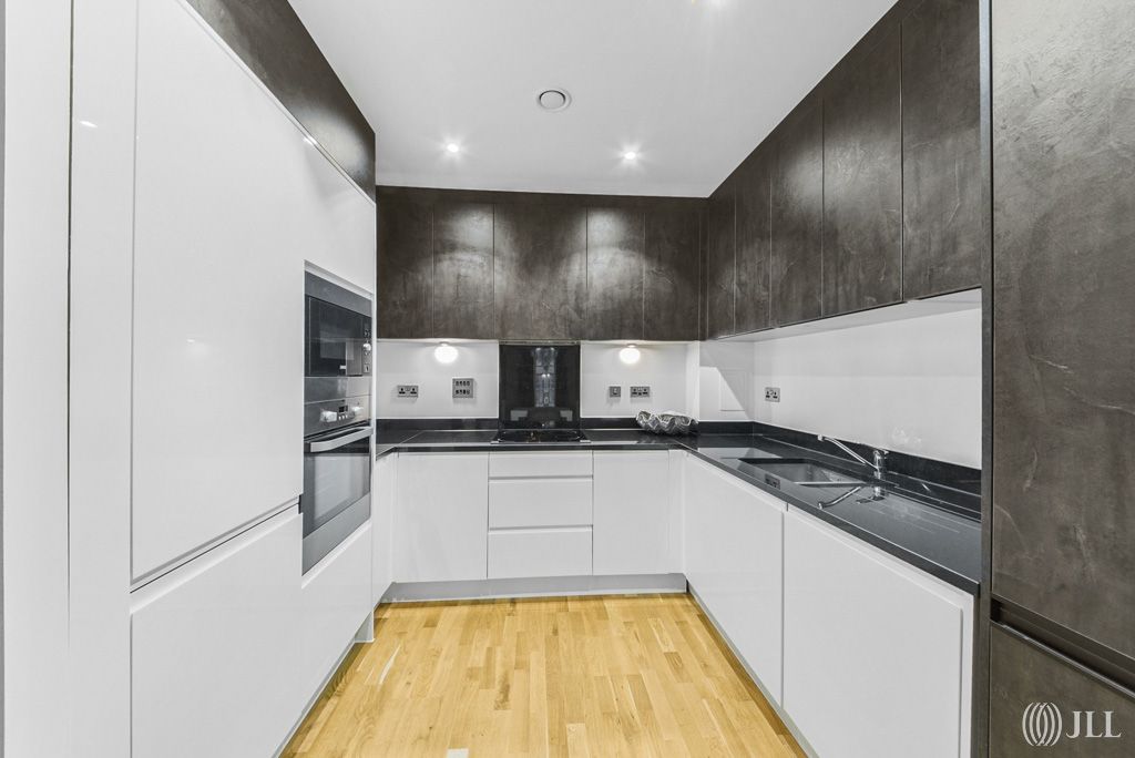 Property photo 2 of 13 Dsc_5316_Web