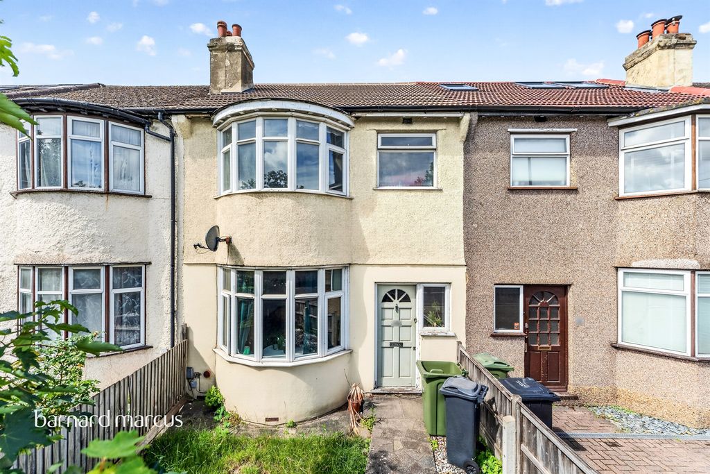 Property photo 1 of 17