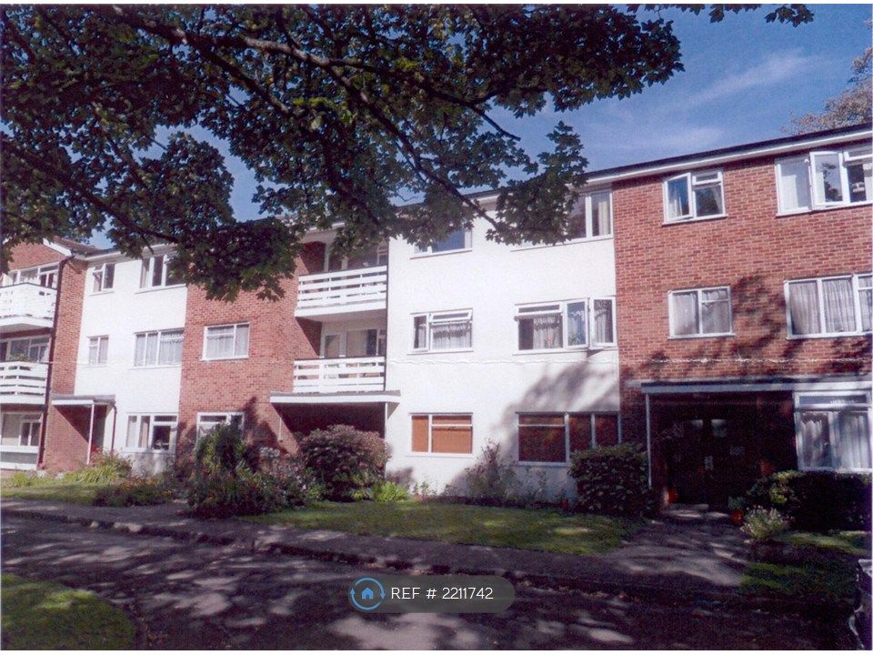 Property photo 1 of 28 Front Of Building &amp; Entrance