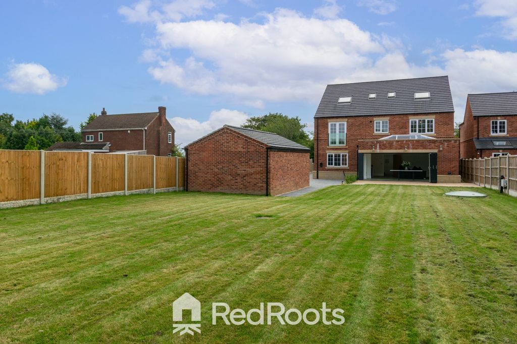 Property photo 2 of 42 4632202