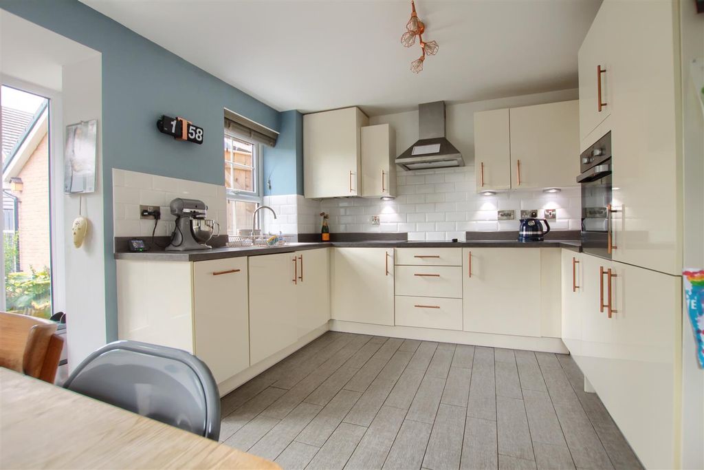 Property photo 3 of 13 Bv3.Jpg