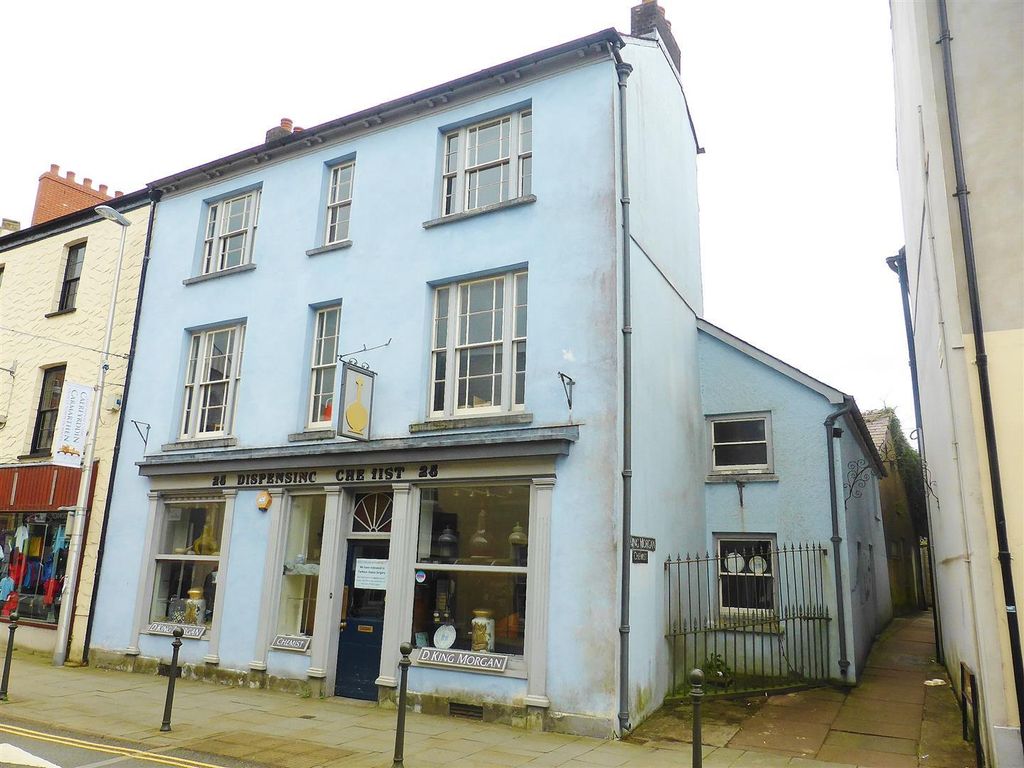 Property photo 1 of 3 25 King Street