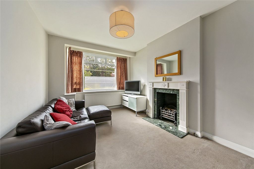 Property photo 3 of 10 Picture No. 04