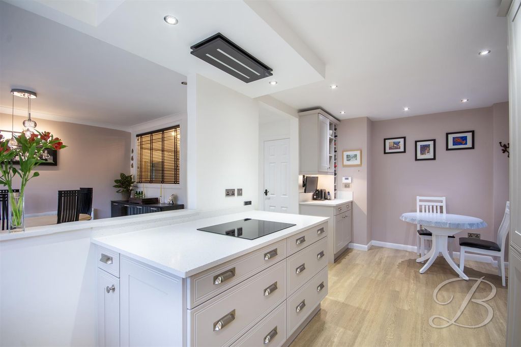 Property photo 3 of 32 CC39.Jpg