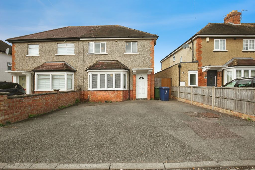 Property photo 1 of 17