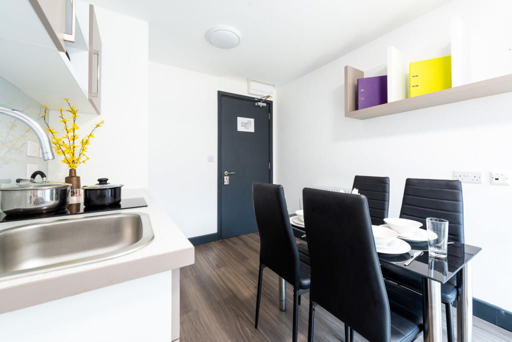 Property photo 3 of 8 Image