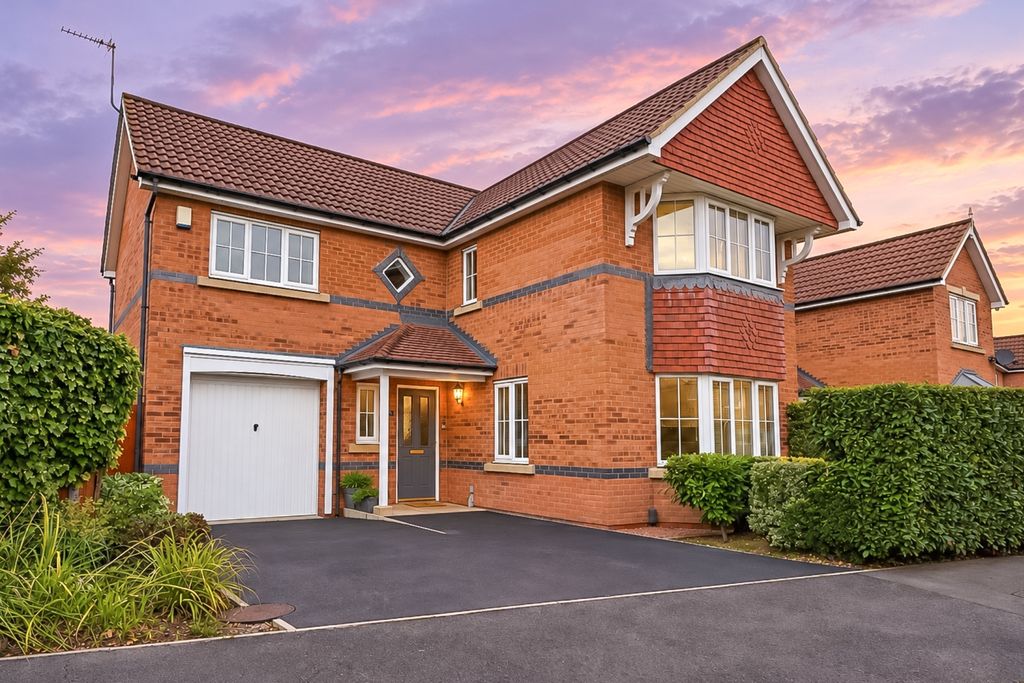 Property photo 1 of 25 Cranbourne Ewemove Redcar