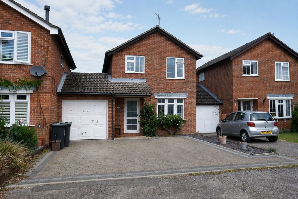 Property photo 1 of 14