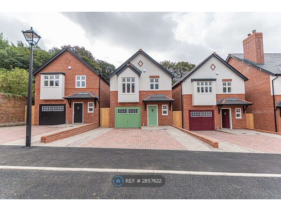 Property photo 2 of 35