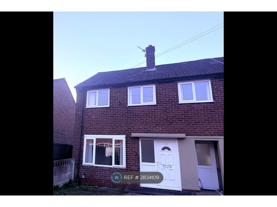 Property photo 2 of 13