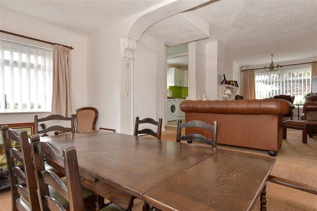 Property photo 3 of 15 Dining Area