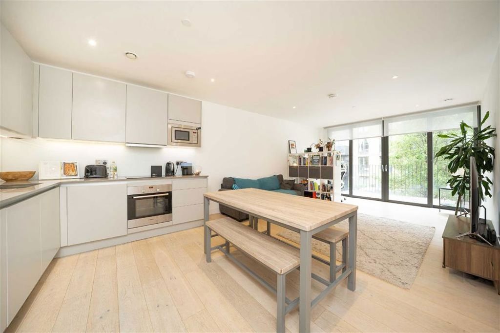 Property photo 2 of 7