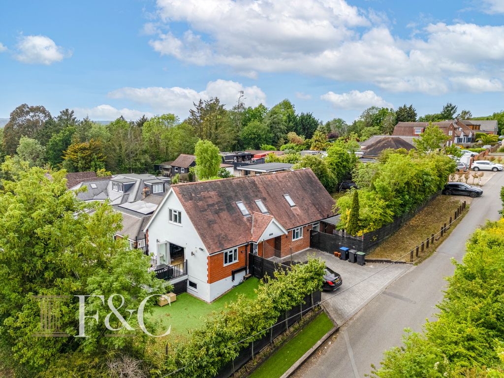 Property photo 1 of 39 Dji_20260521171349_0003_D-Edit