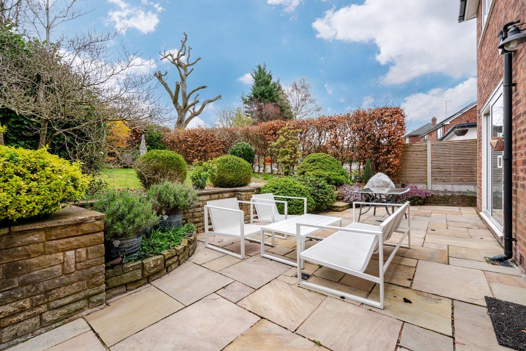 Property photo 2 of 24