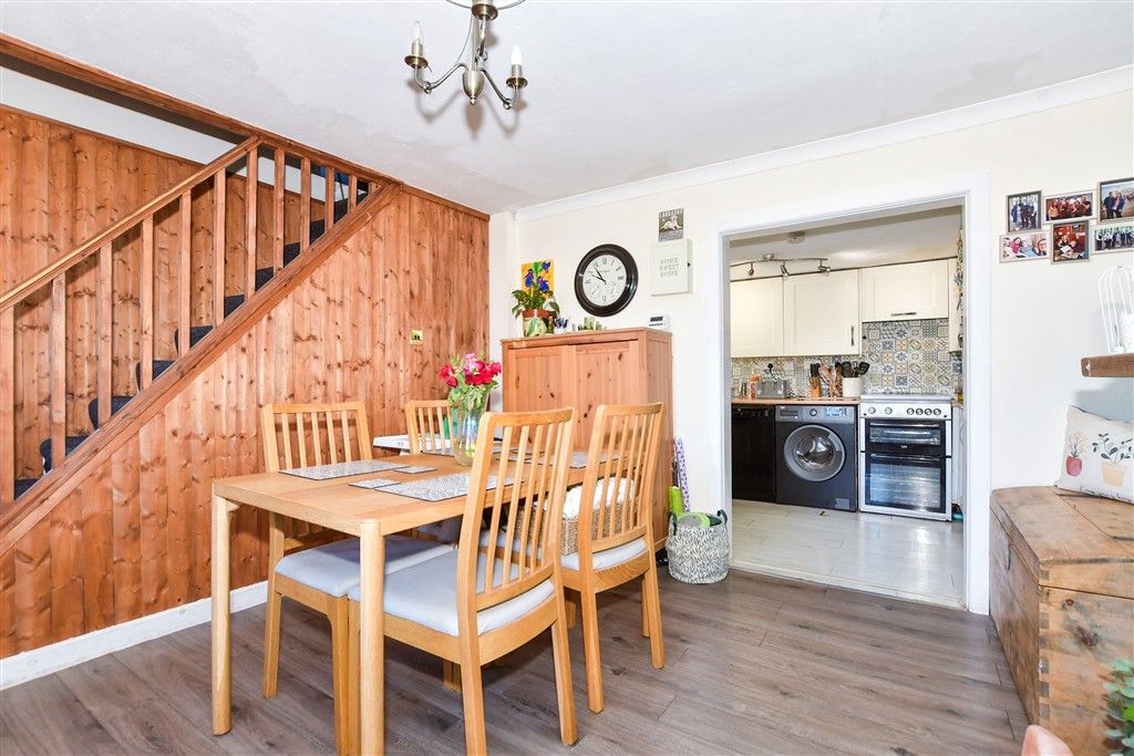 Property photo 3 of 8 Dining Area