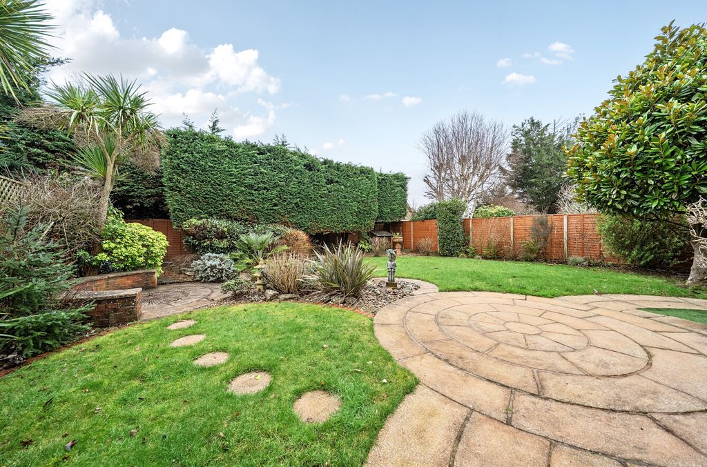 Additional image 9 of 4 bed detached house for saleThe Avenue, Fareham, Hampshire PO14
