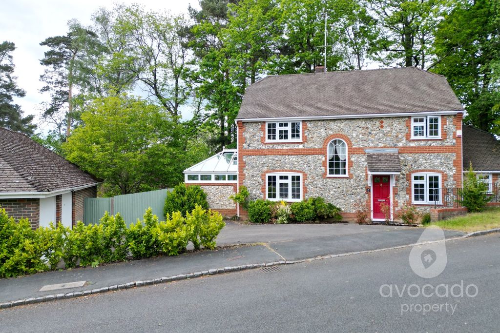 Property photo 1 of 26 5179442