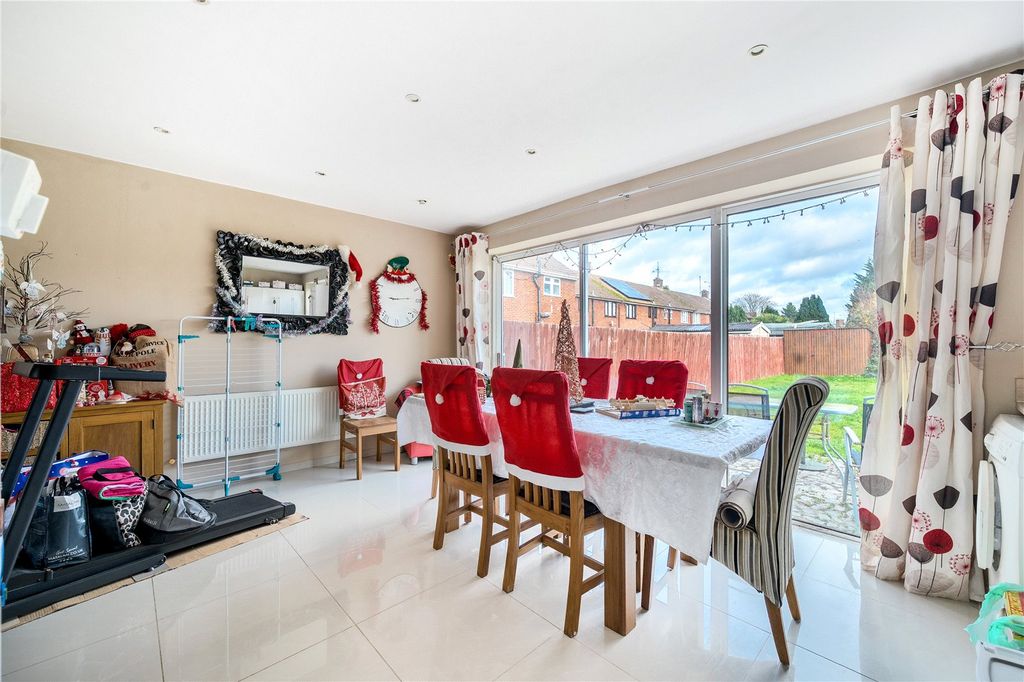 Property photo 3 of 22 Picture No. 24