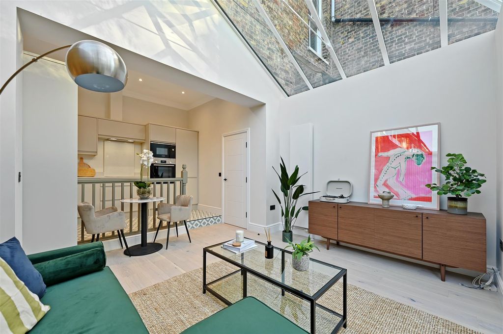 Property photo 3 of 11 Aston Rowe - Grange Park9.Jpg
