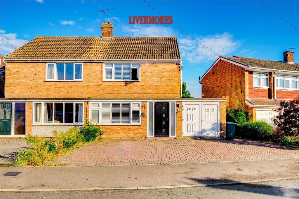 Property photo 2 of 19 7R302707Editeddp.Jpg