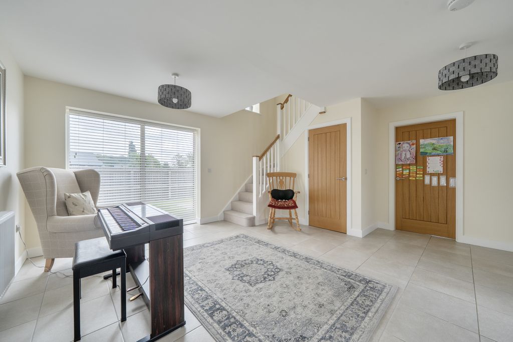 Property photo 2 of 23 1473538-12-6A2F0867Ea4B2