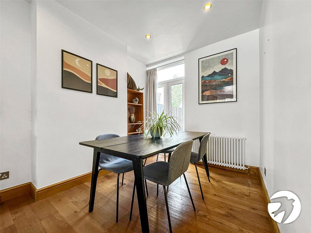 Property photo 3 of 11 Picture No. 08