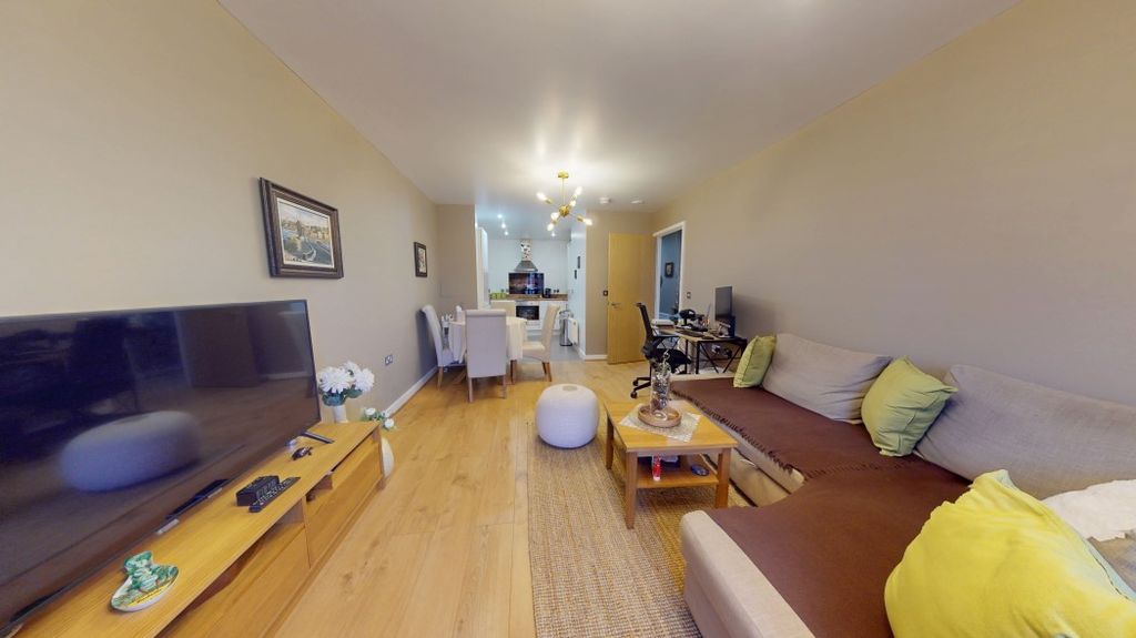 Property photo 1 of 9 Charming 1-Bedroom First-Floor Flat In Sudbury Town – Perfect For First-Time Buyers &amp; Professionals