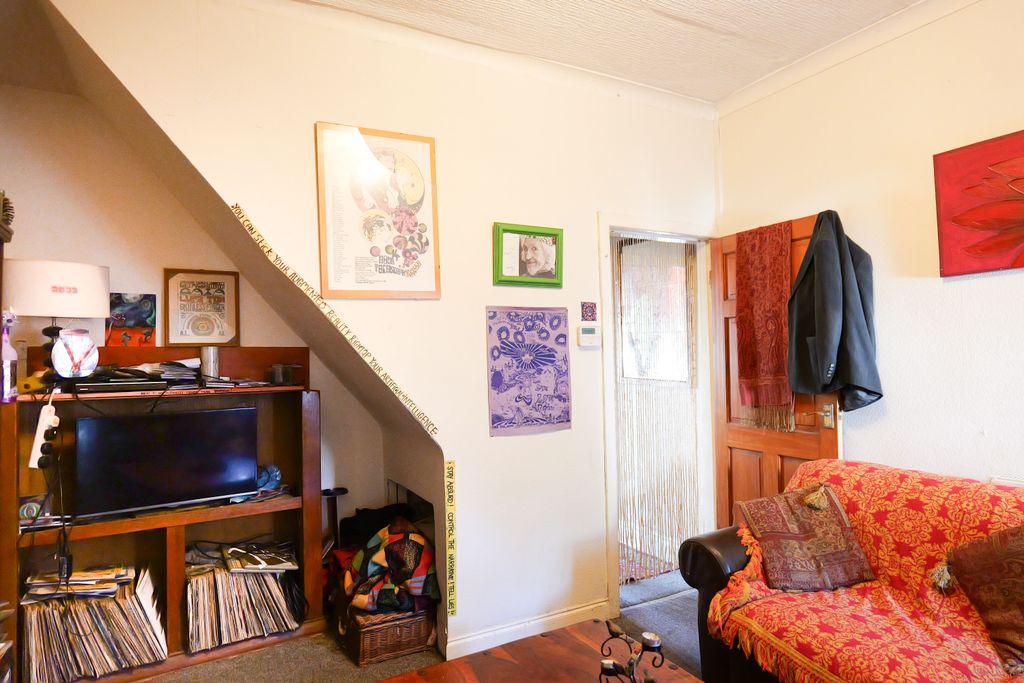 Property photo 3 of 22