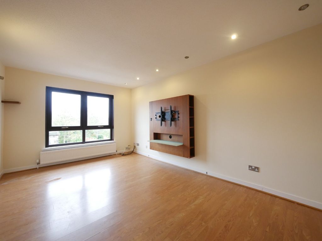 Property photo 2 of 15 Photo 2