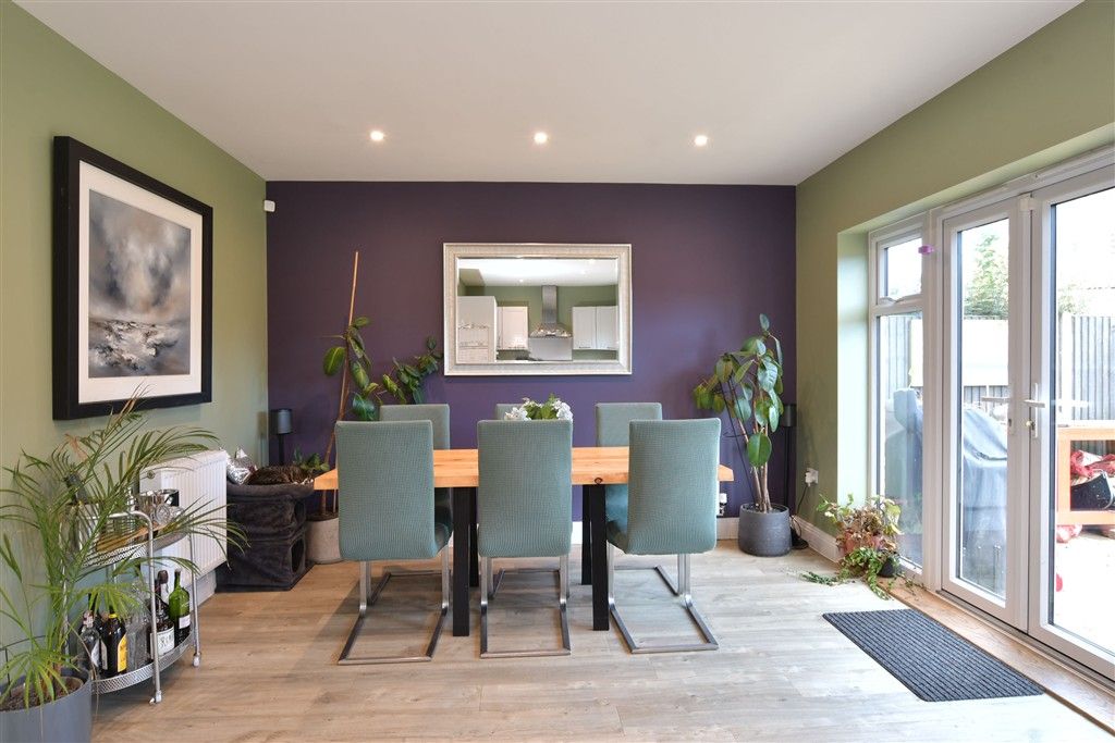 Property photo 2 of 15 Kitchen/Dining Room