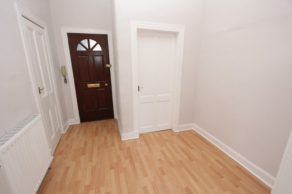 Property photo 1 of 10 Hall