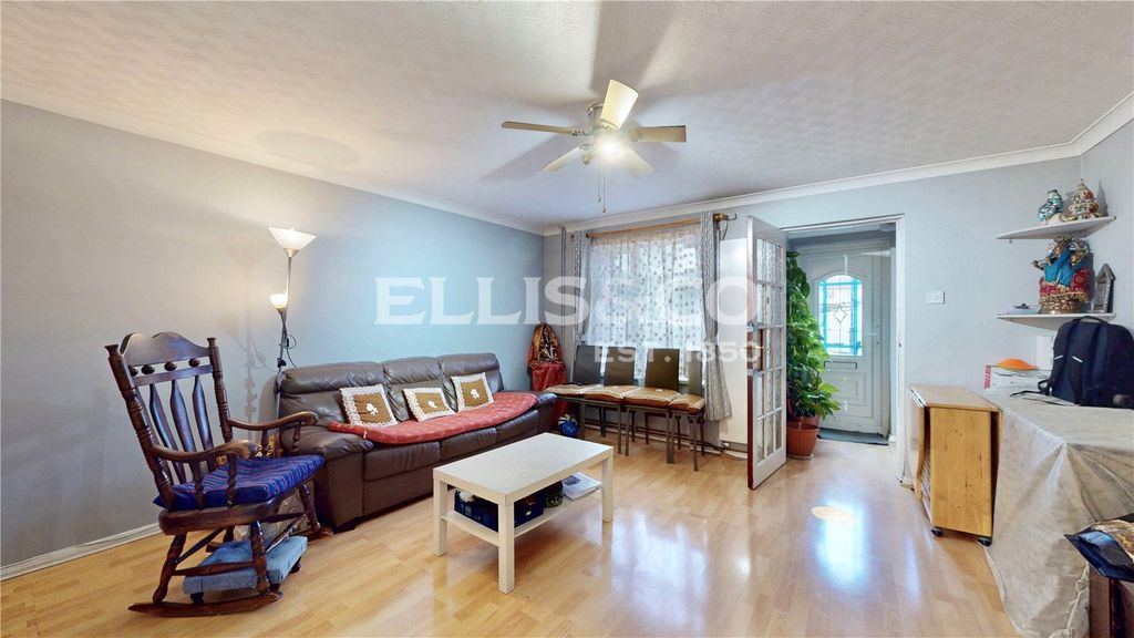 Property photo 3 of 17 Picture No. 26