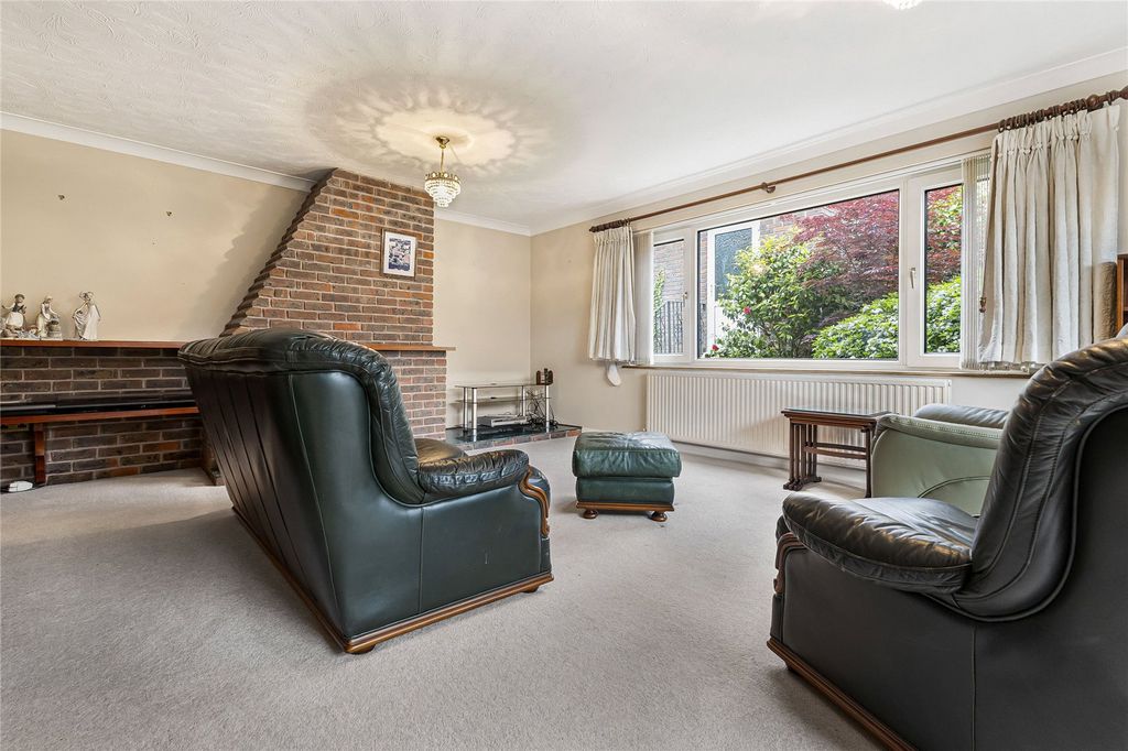 Property photo 3 of 36 Picture No. 05