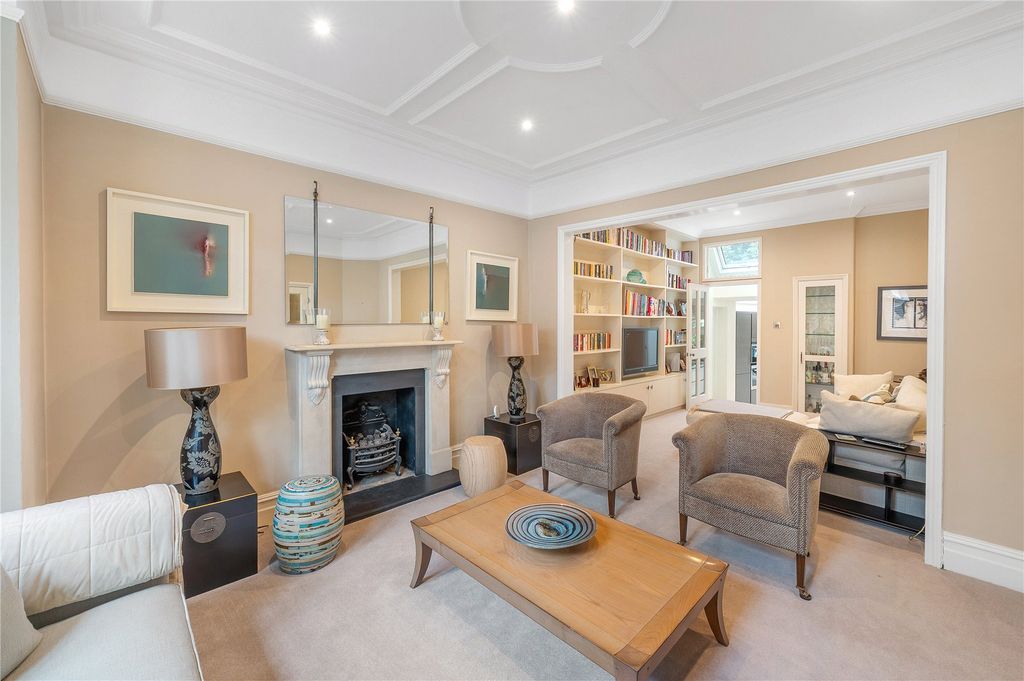 Property photo 3 of 23 Picture No. 08