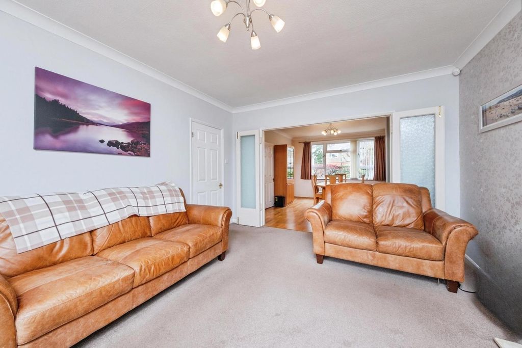 Property photo 3 of 18 Pbox-Img.Jpg