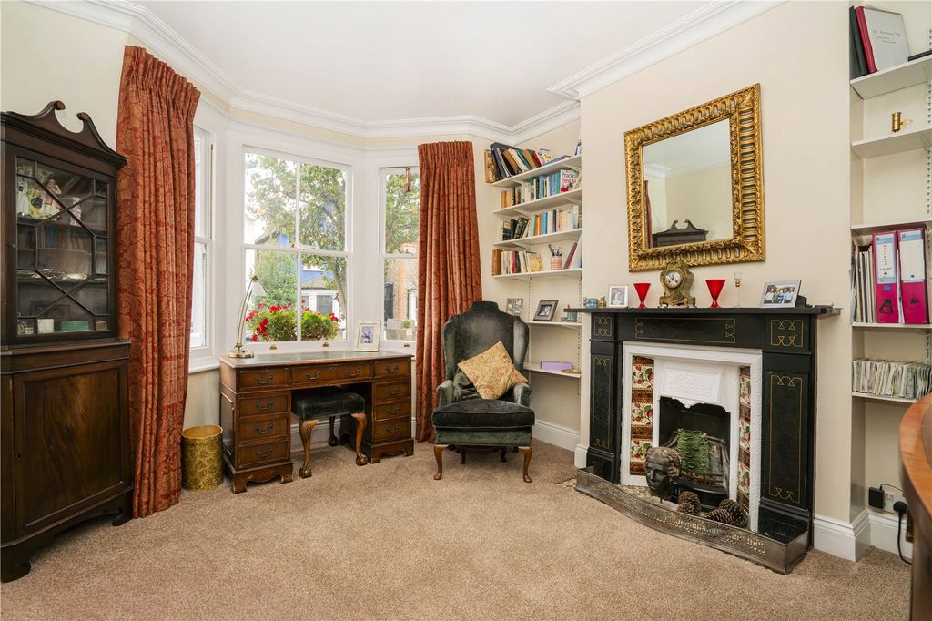 Property photo 2 of 13 Picture No. 19