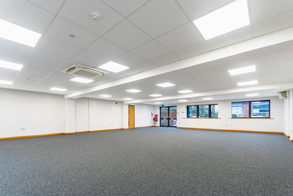 Property photo 2 of 9 1.Jpg