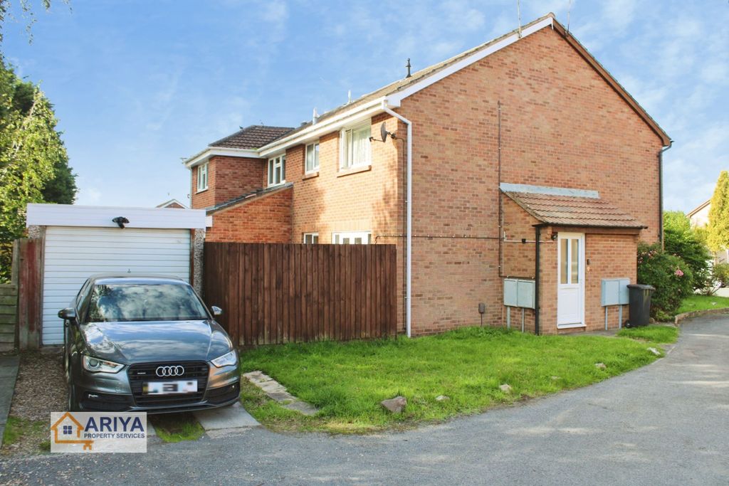 Property photo 1 of 14