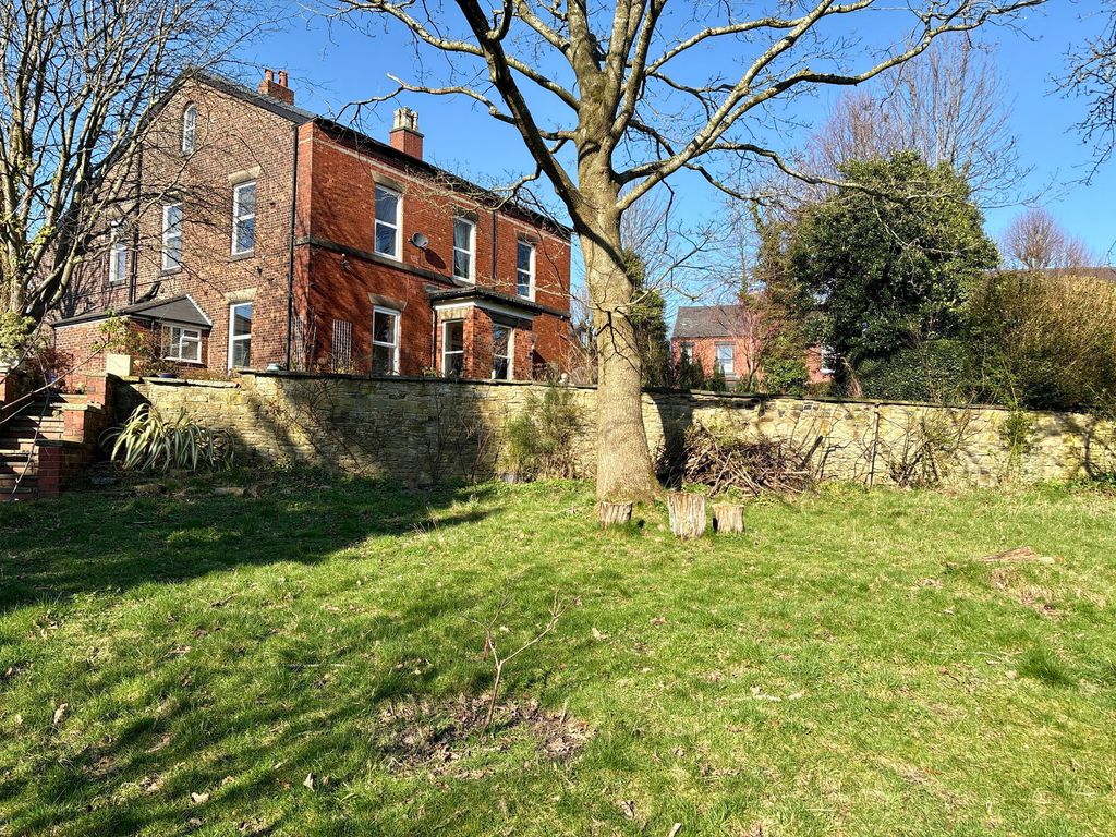 Property photo 3 of 30