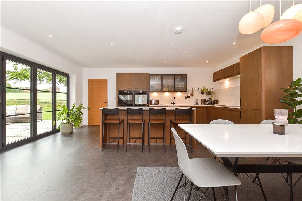 Property photo 2 of 15 Kitchen/ Diner