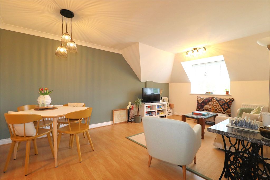 Property photo 2 of 11 Picture No. 06