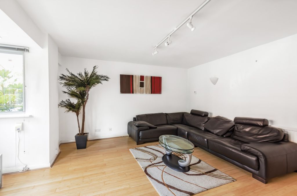 Property photo 3 of 7 857830 (2).Jpg