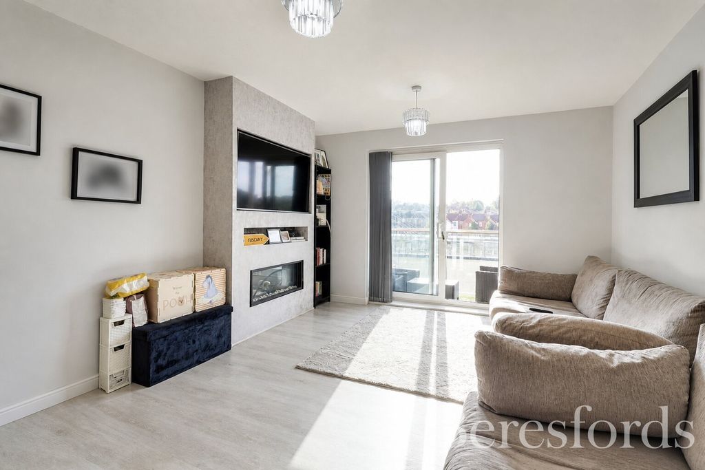 Property photo 3 of 13 Picture No. 06
