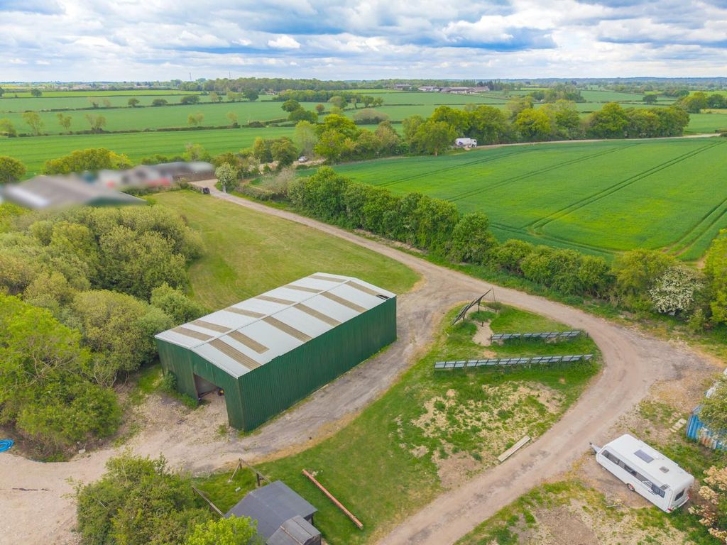 Property photo 1 of 9 Drone