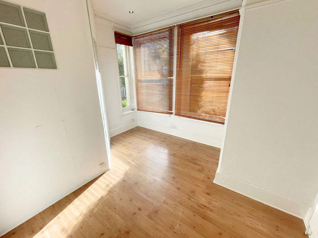 Property photo 2 of 5 A Lounge