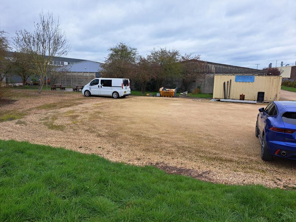 Property photo 3 of 8 Photo 9